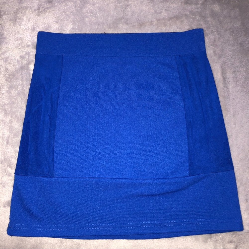UK2LA blue mini stretchy velvet skirt